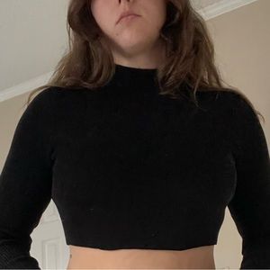 H&M Long Sleeved Mock Neck🪐